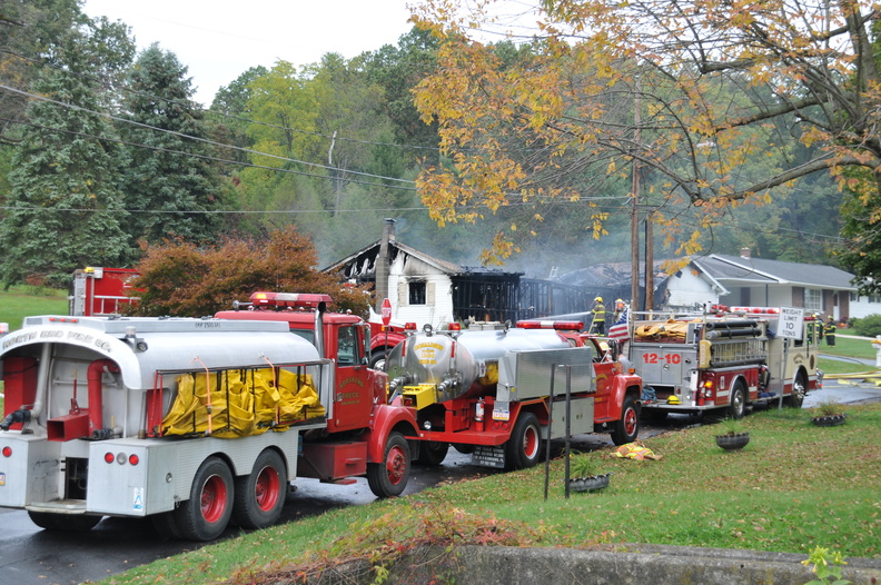 newtown house fire 9-28-2012 151